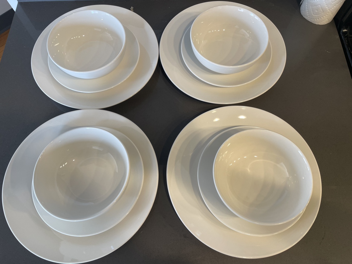12-piece dinnerware set