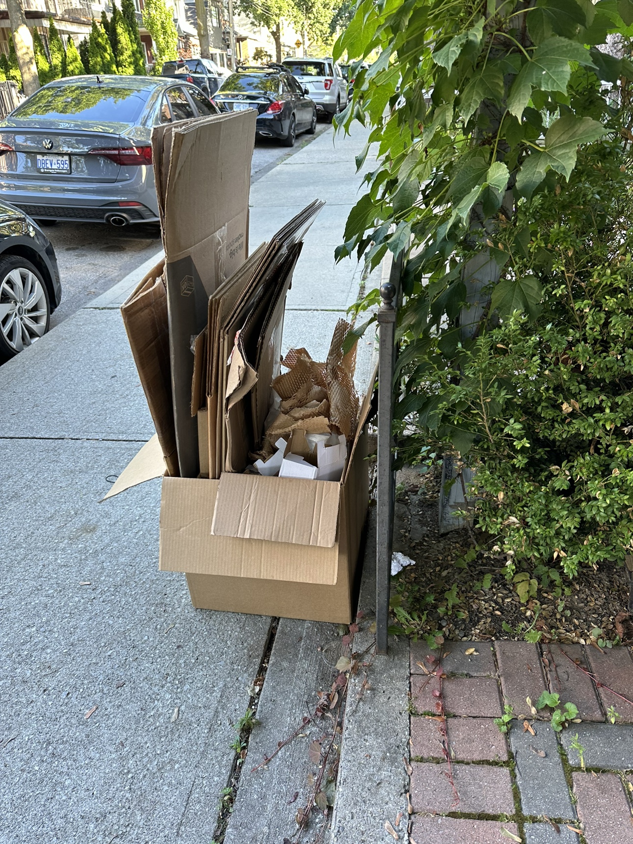 Free moving boxes - photo 2