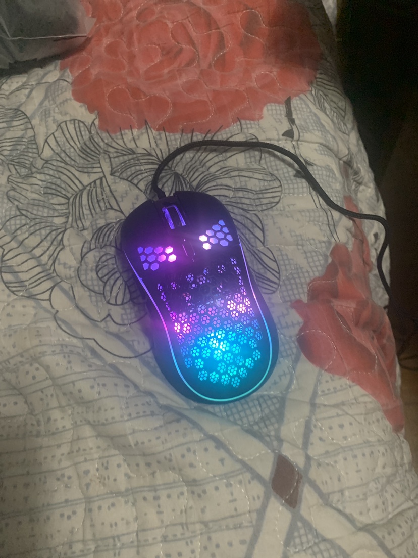 Gaming Mouse with RGB Lighting - photo 2