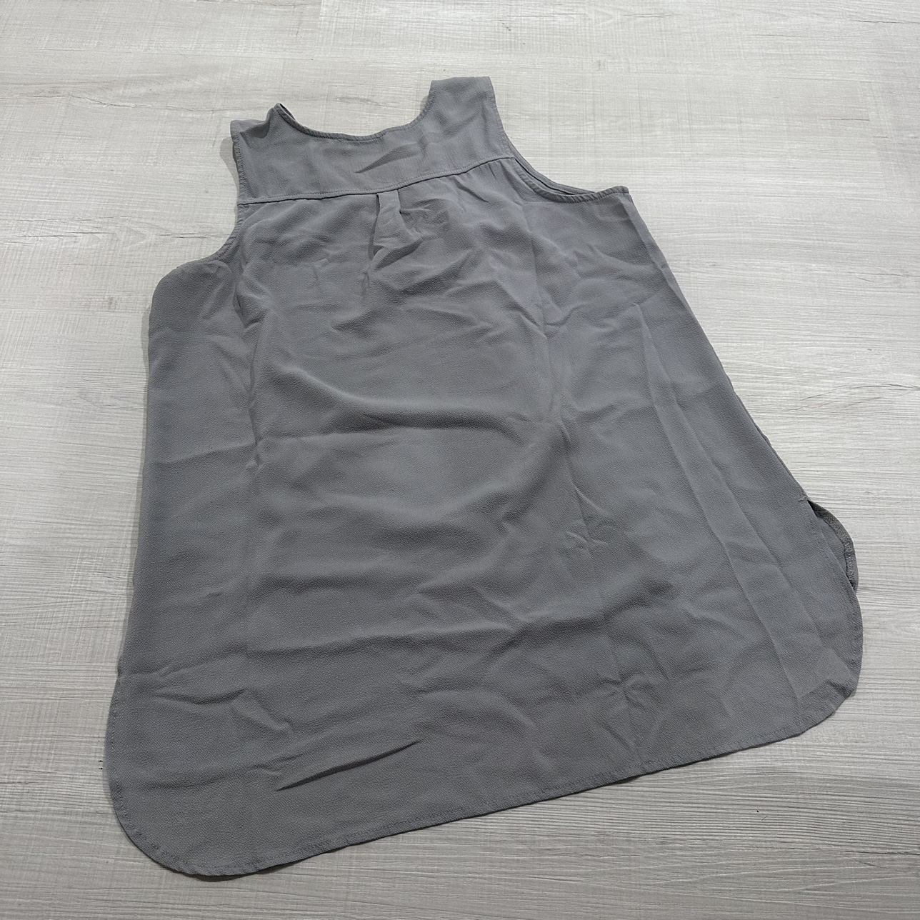 Grey Sleeveless Blouse image indicator(2)