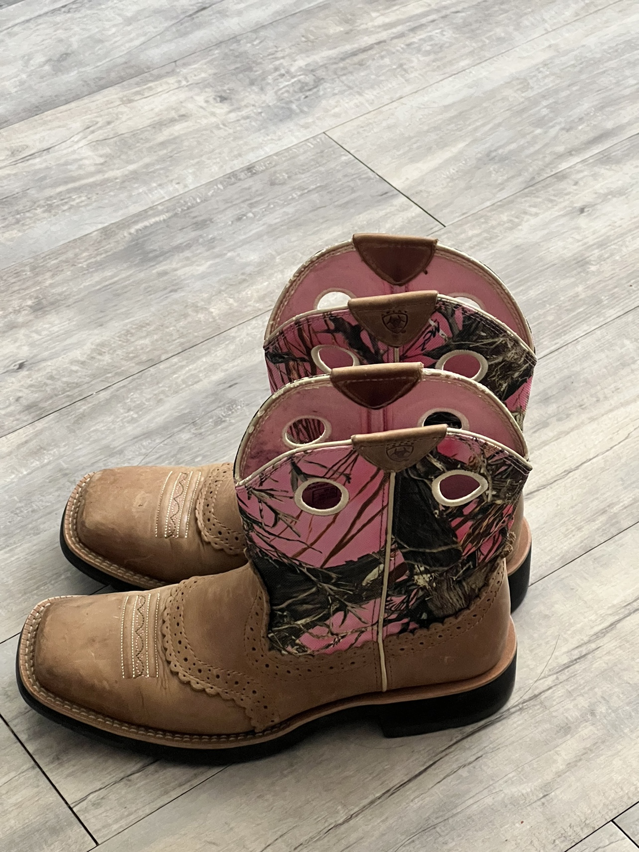 Ariat Cowboy Boots