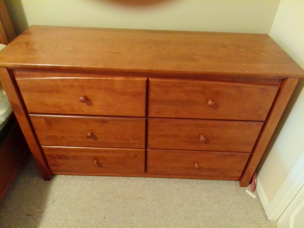 Birch wood dresser