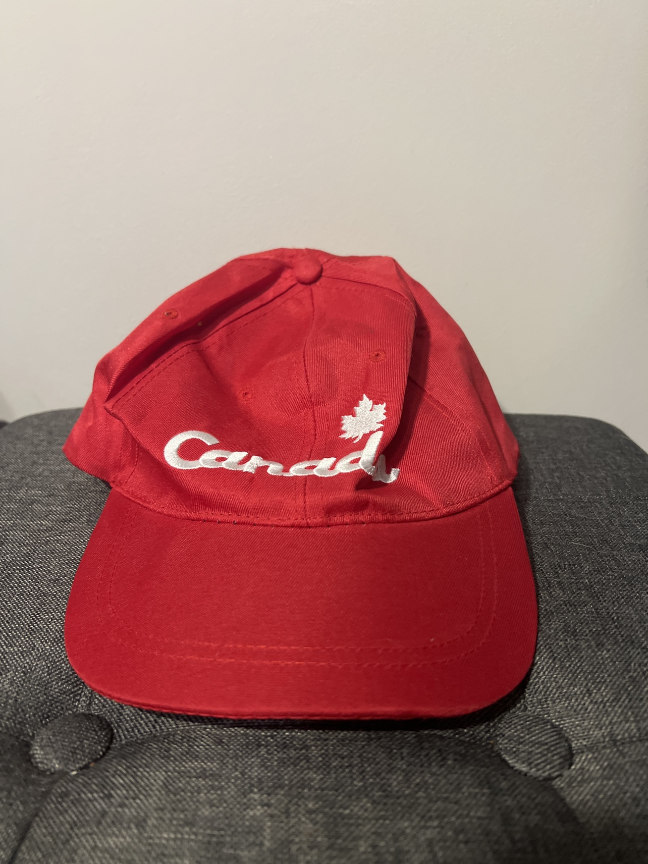 Red Canada Hat