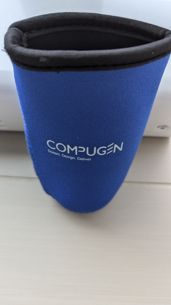 (Beer) bottle insulated sleeve #freecycle - photo 2