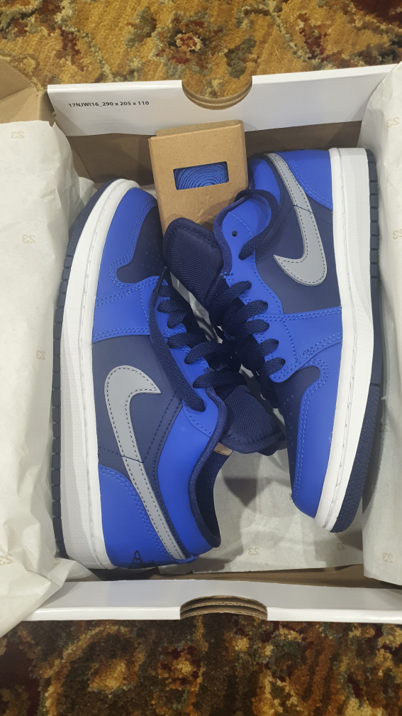 Women's Air Jordan 1 low - photo 5