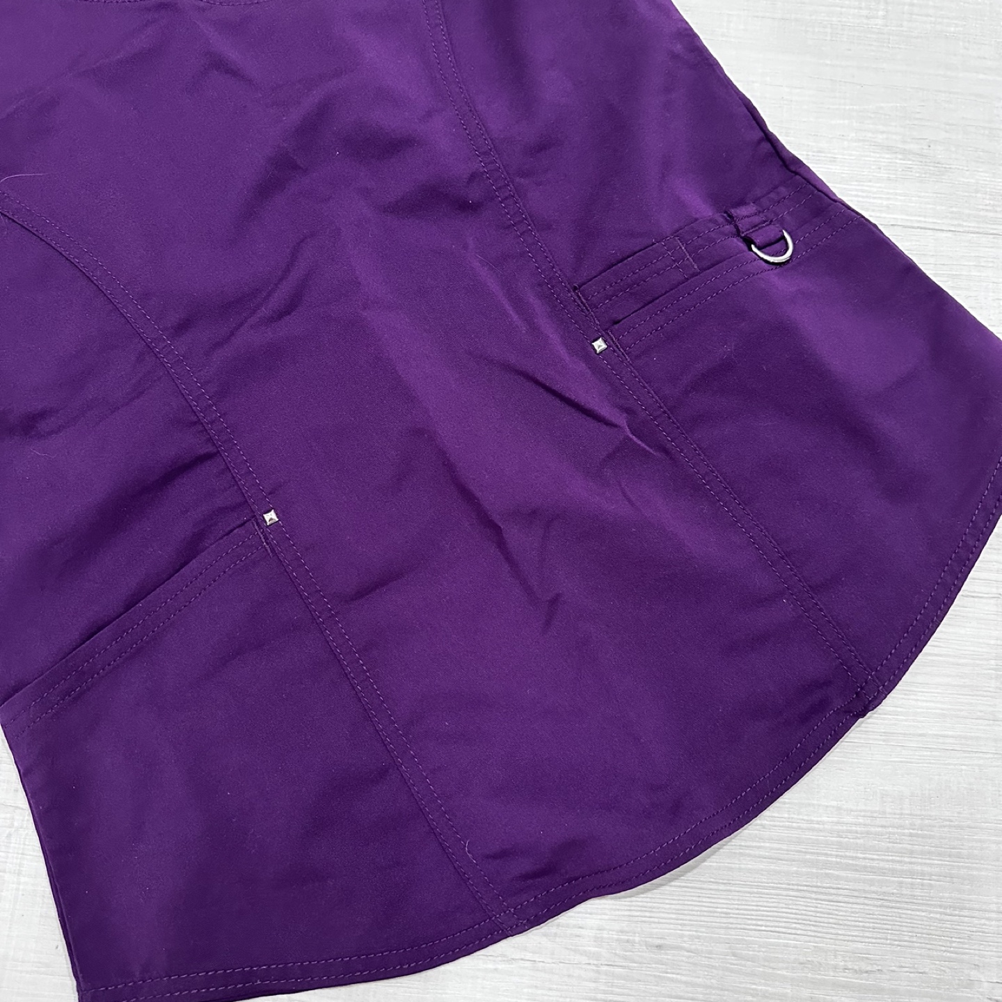 Scrubstar V-neck scrub top image indicator(4)