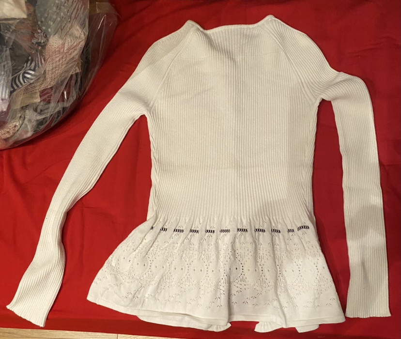 Gorgeous Twin Set image indicator(4)