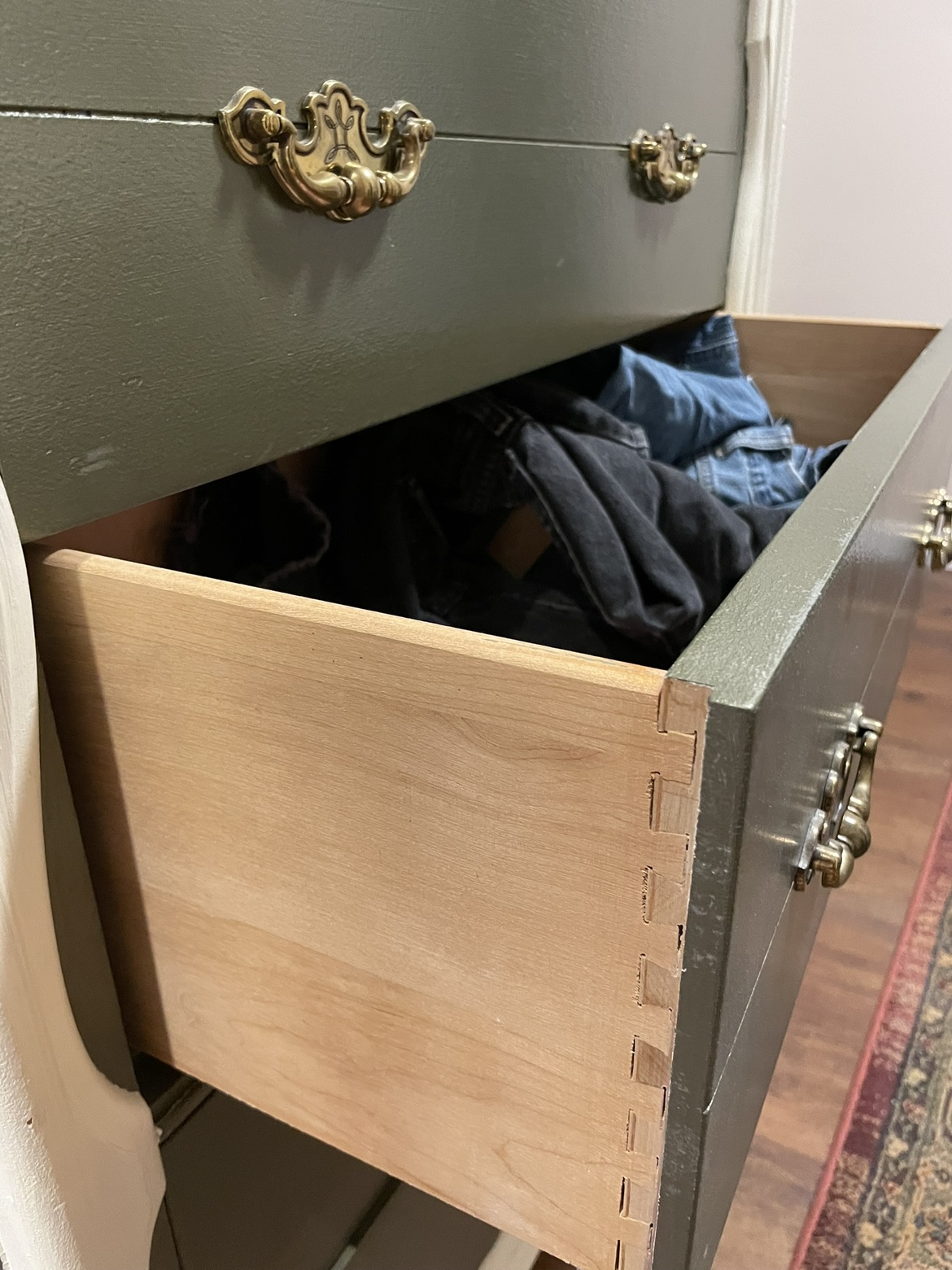 Vintage Four Drawer Dresser - photo 3