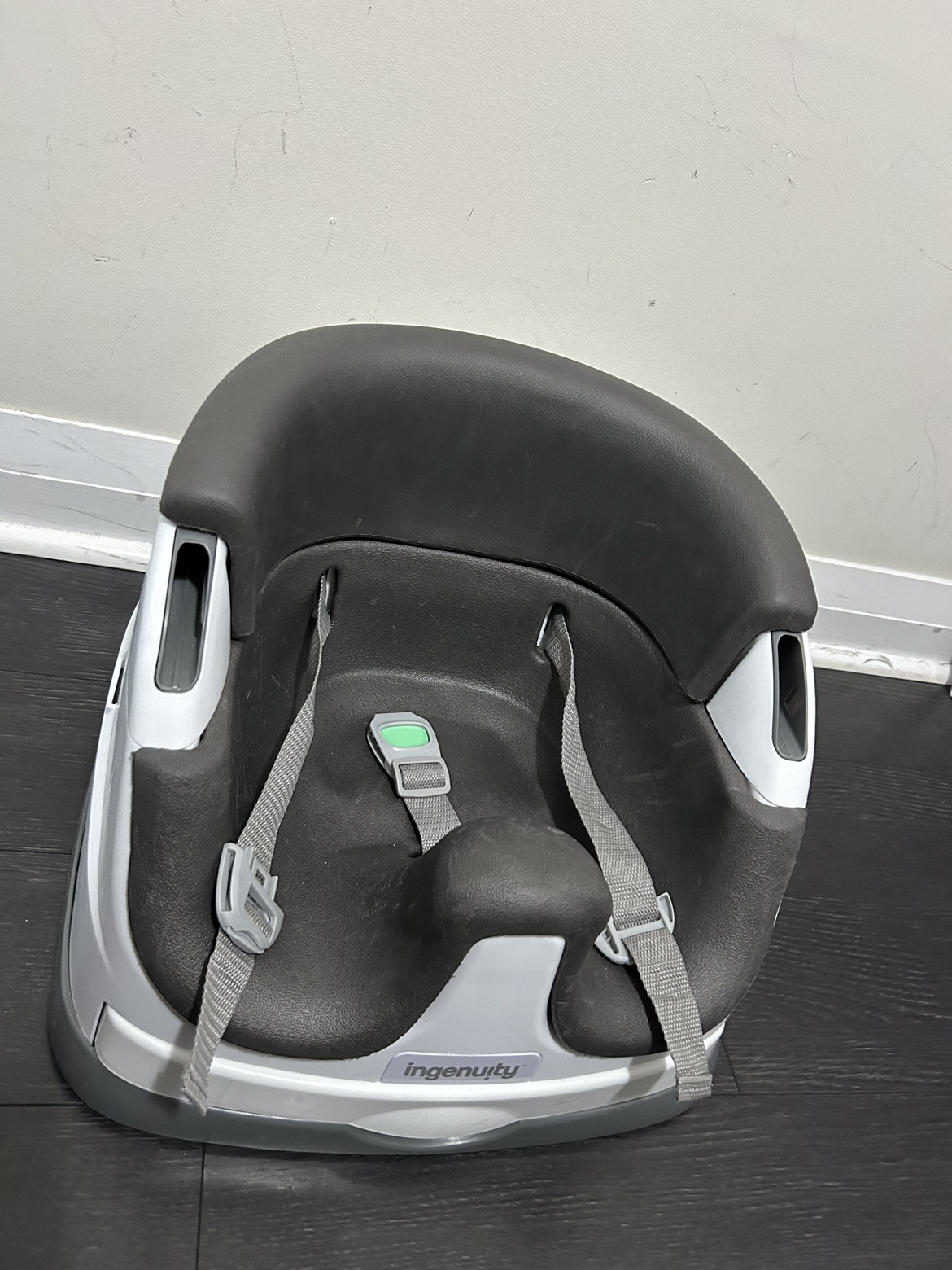 Ingenuity Baby Seat with feeding tray thumbnail