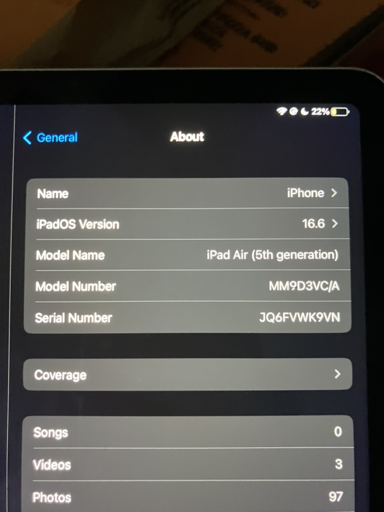 iPad Air 5th Gen 64GB Space Grey - photo 2