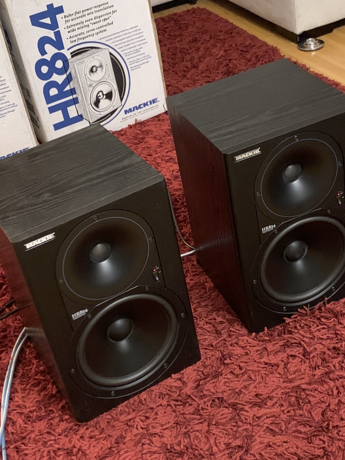 Mackie HR824 Studio Monitors - Pair thumbnail