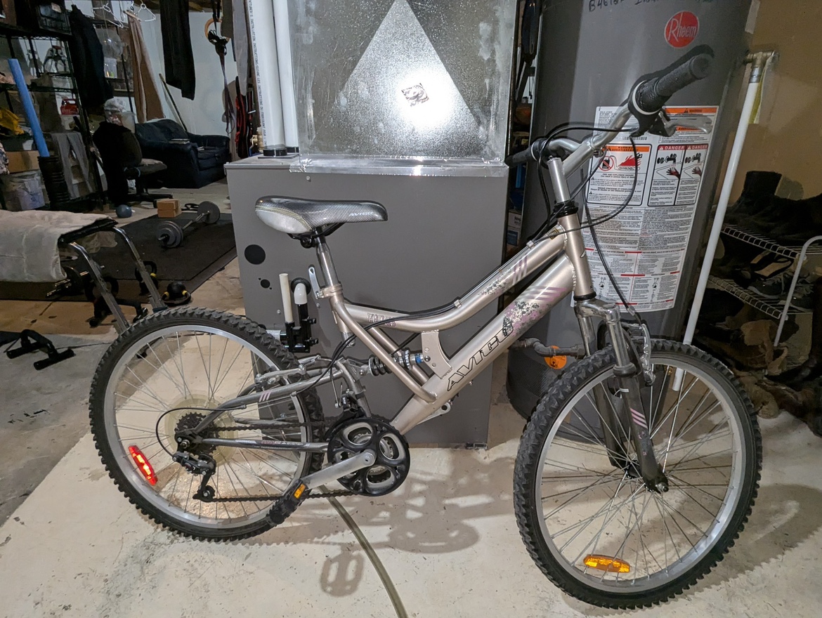 Avico Mountain Bike, Sm.