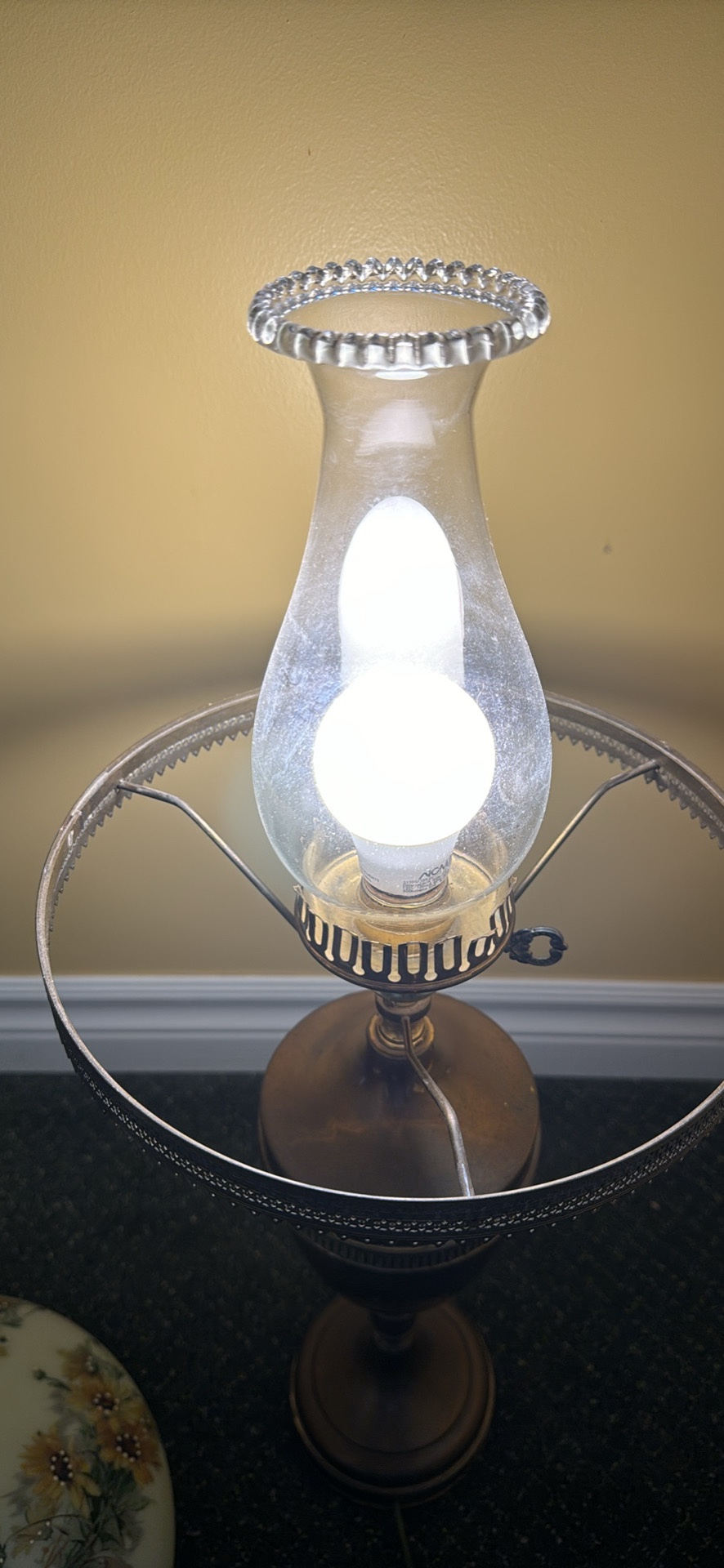 Vintage Sunflower Lamp - photo 4