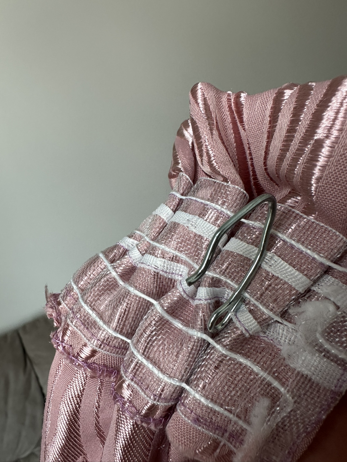 Pink Curtains - photo 2