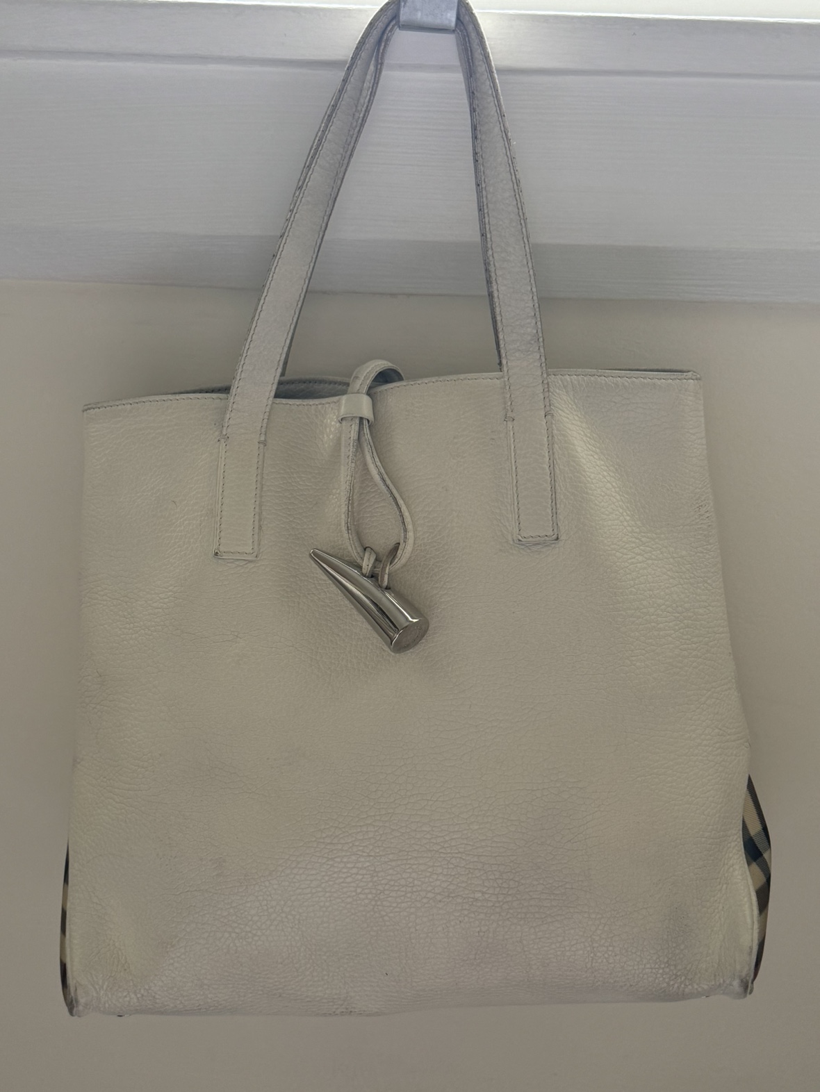 Burberry London Tote Bag - photo 2