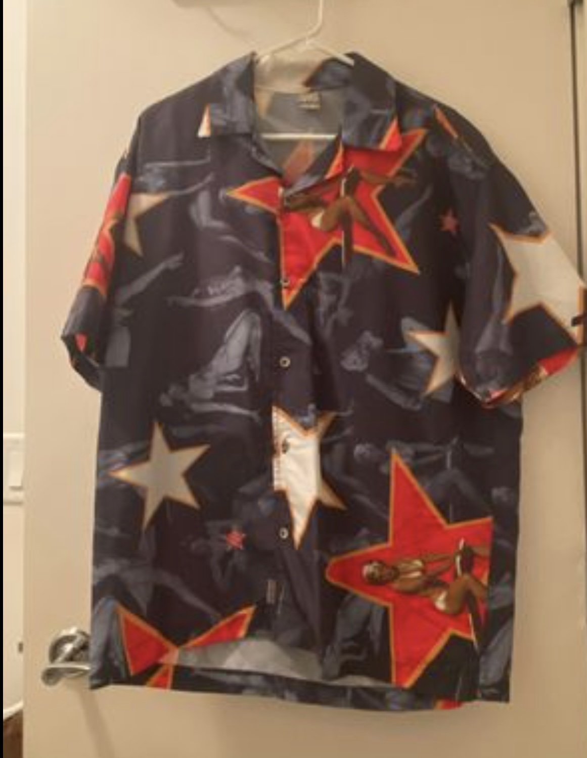 Men’s Pin up girl & stars shirt Size L