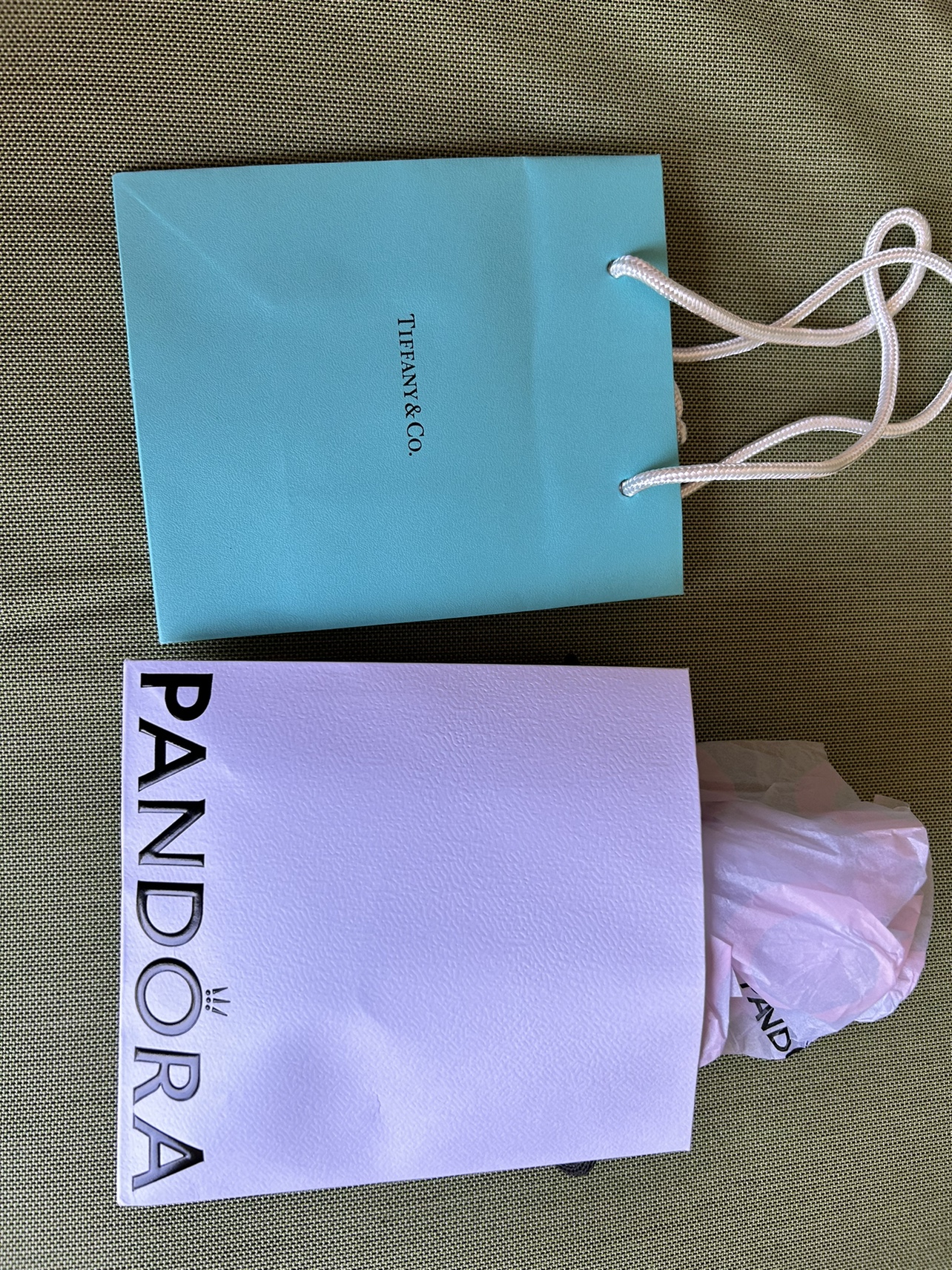 Tiffany’s & Pandora / Small & Medium Reusable Gift Bags