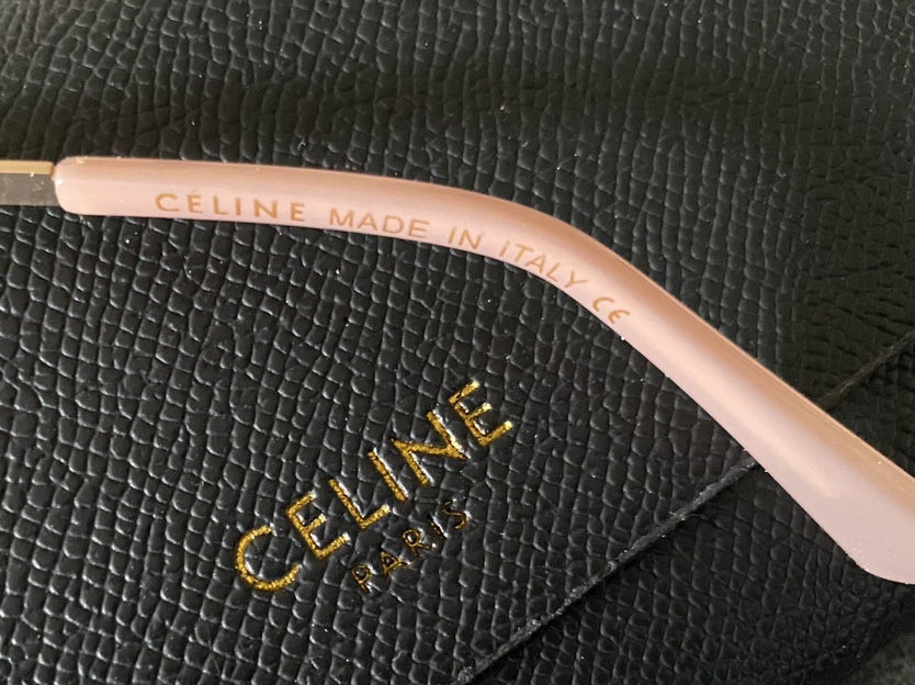 Pink eyeglass frames image indicator(3)