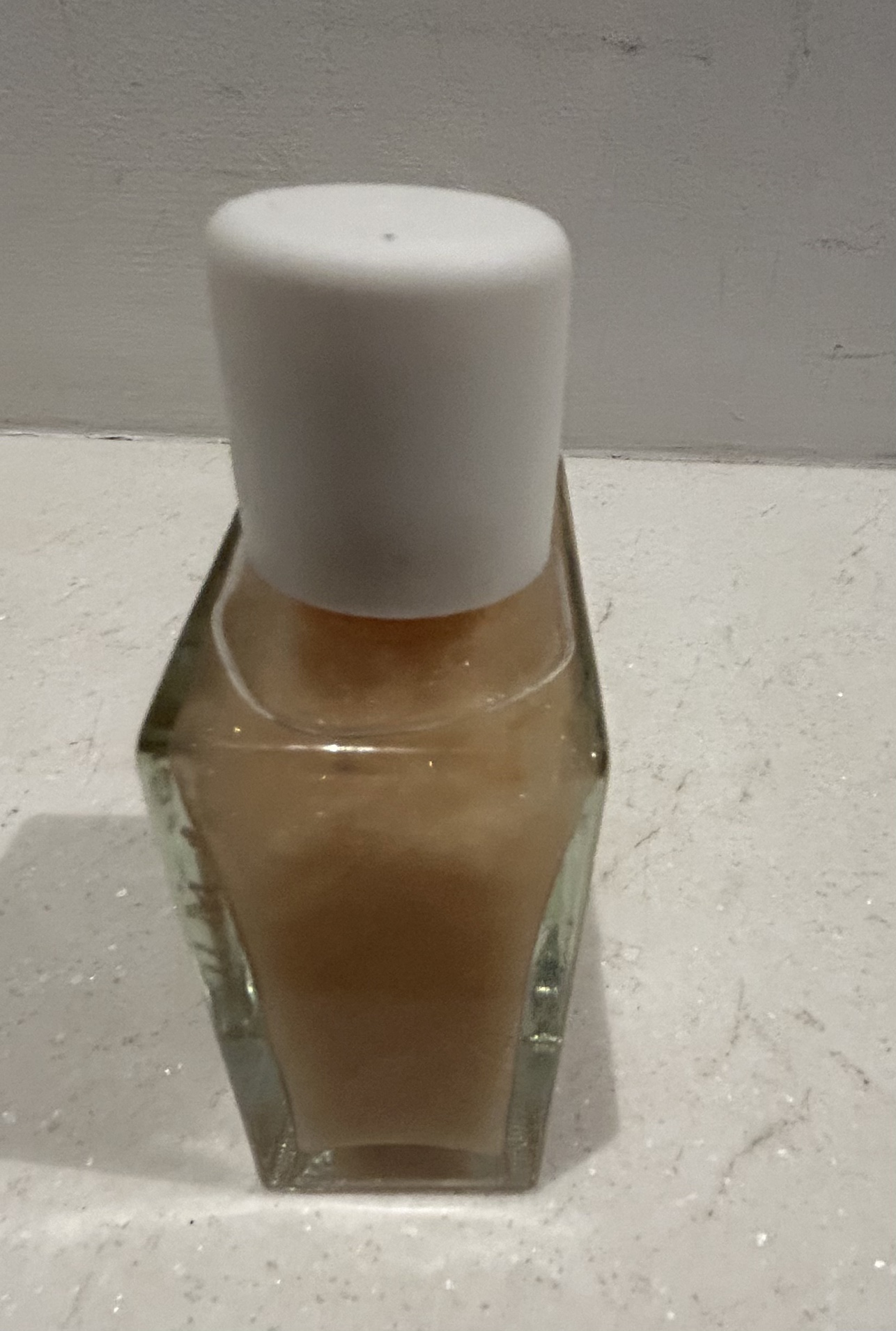 Summer Fridays “pool time” Body Oil image indicator(4)