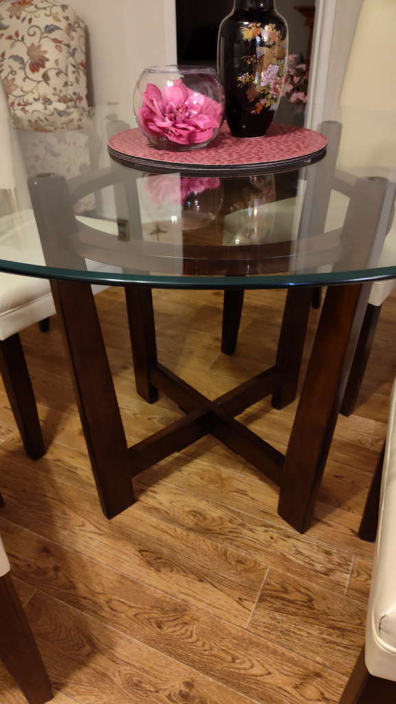 Round glass dining table and 4 chairs - photo 2