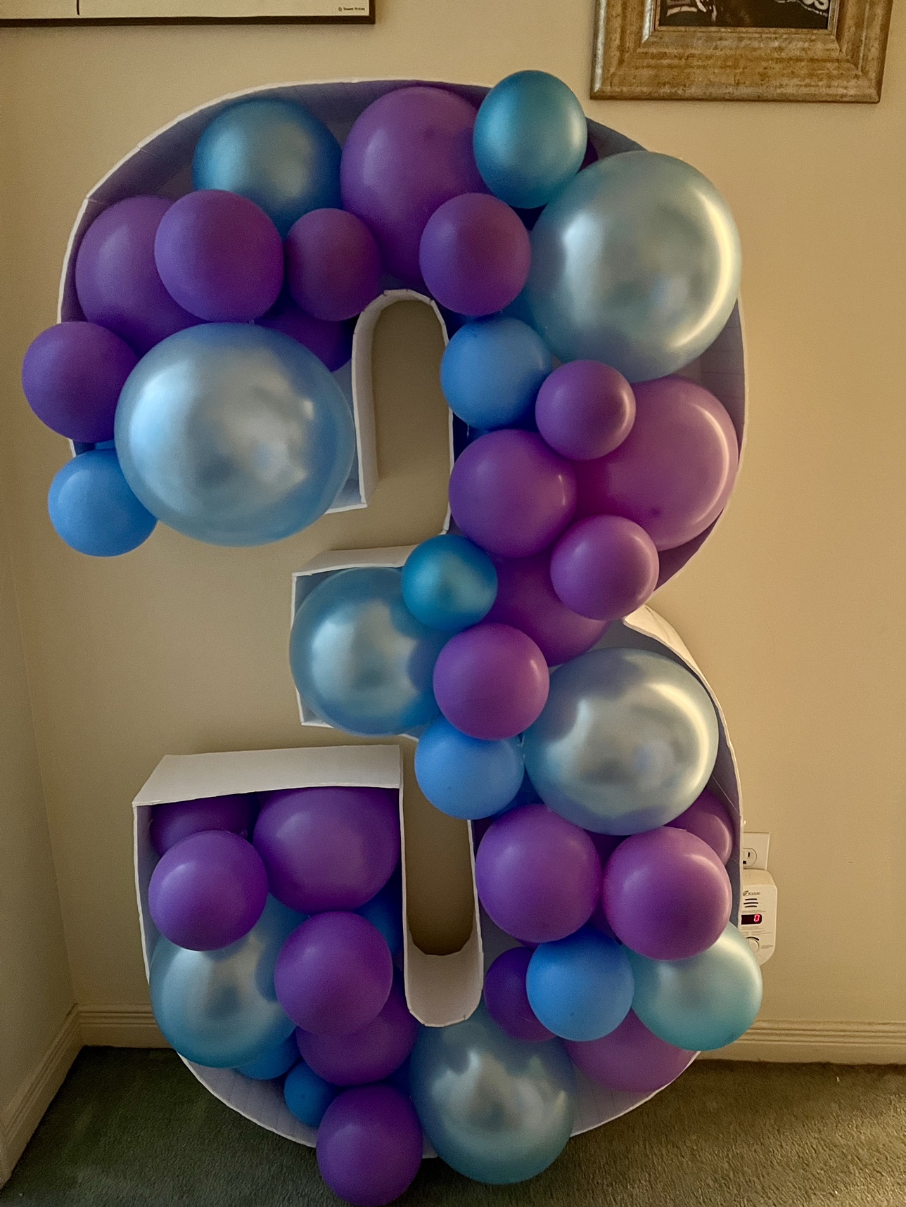 Mosaic Number 3 (balloons inside not included)