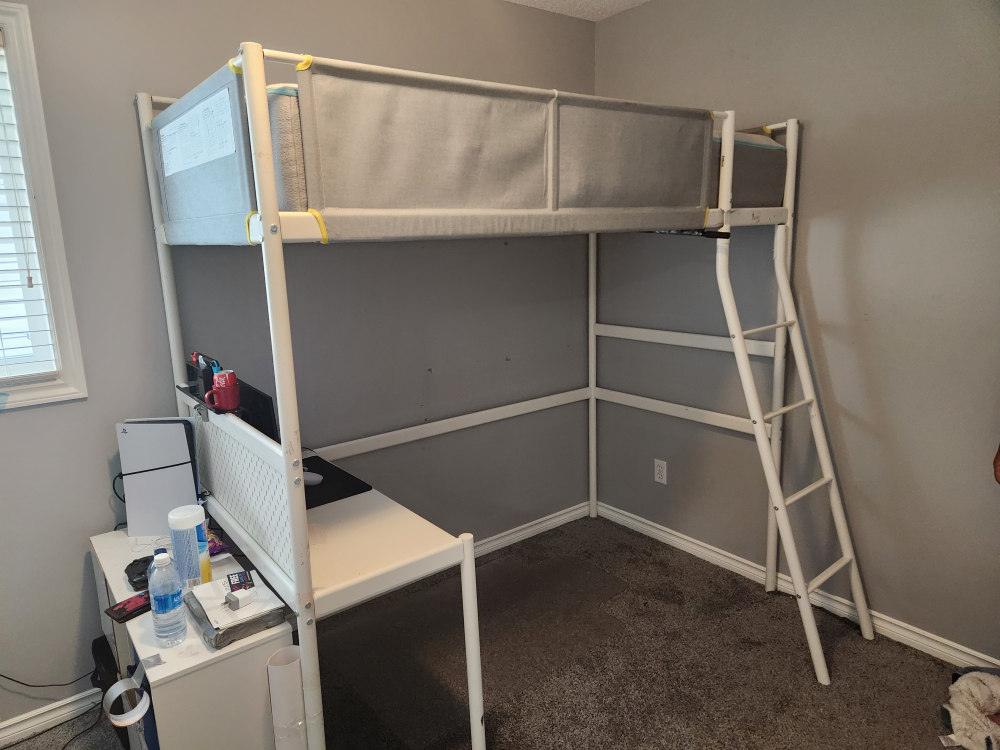 kids bunk bed with Desk