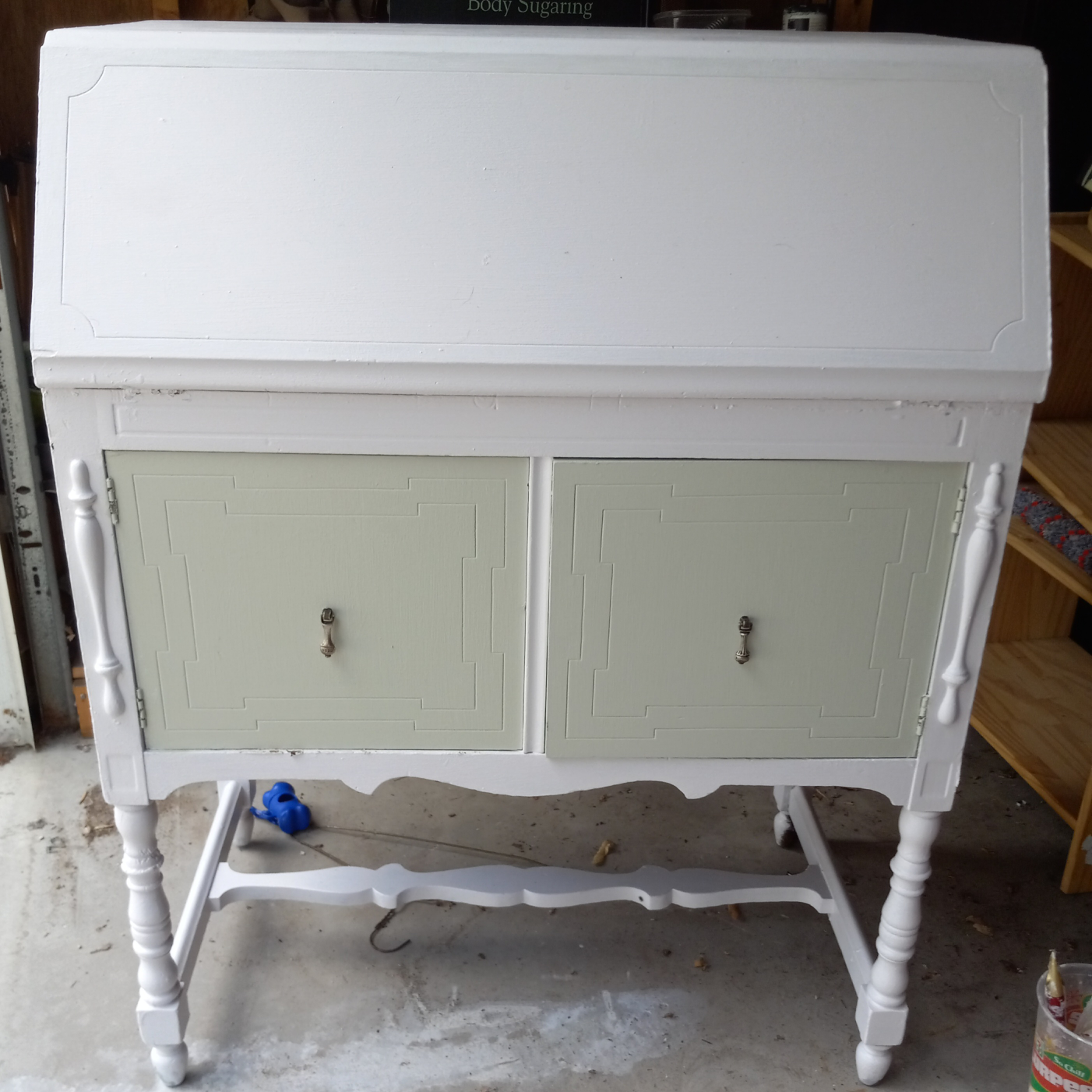 vintage desk - photo 3