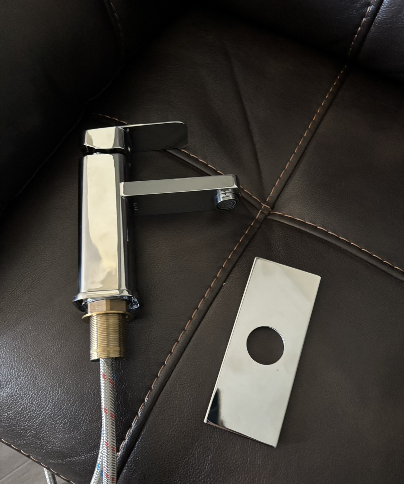 Single Hole Bathroom Faucet - photo 3