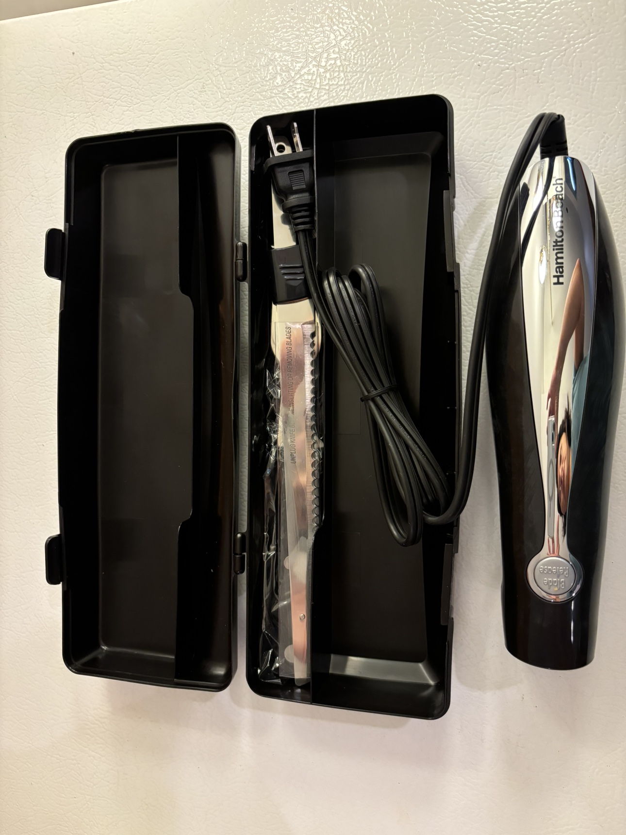 Hamilton Beach Electric Carving Knife with Case image indicator(4)