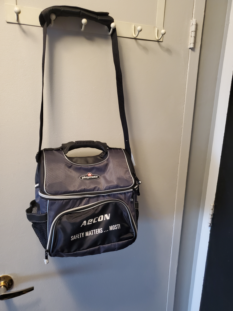 Thermos Playmate Aecon Cooler Bag Brand New thumbnail