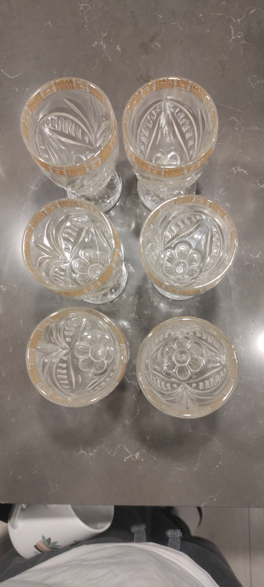 Set of 6 Gold Printed Trimmed Glasses image indicator(4)