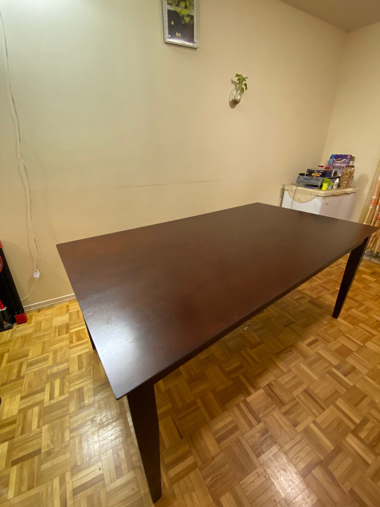 Dining Room Table image indicator(3)