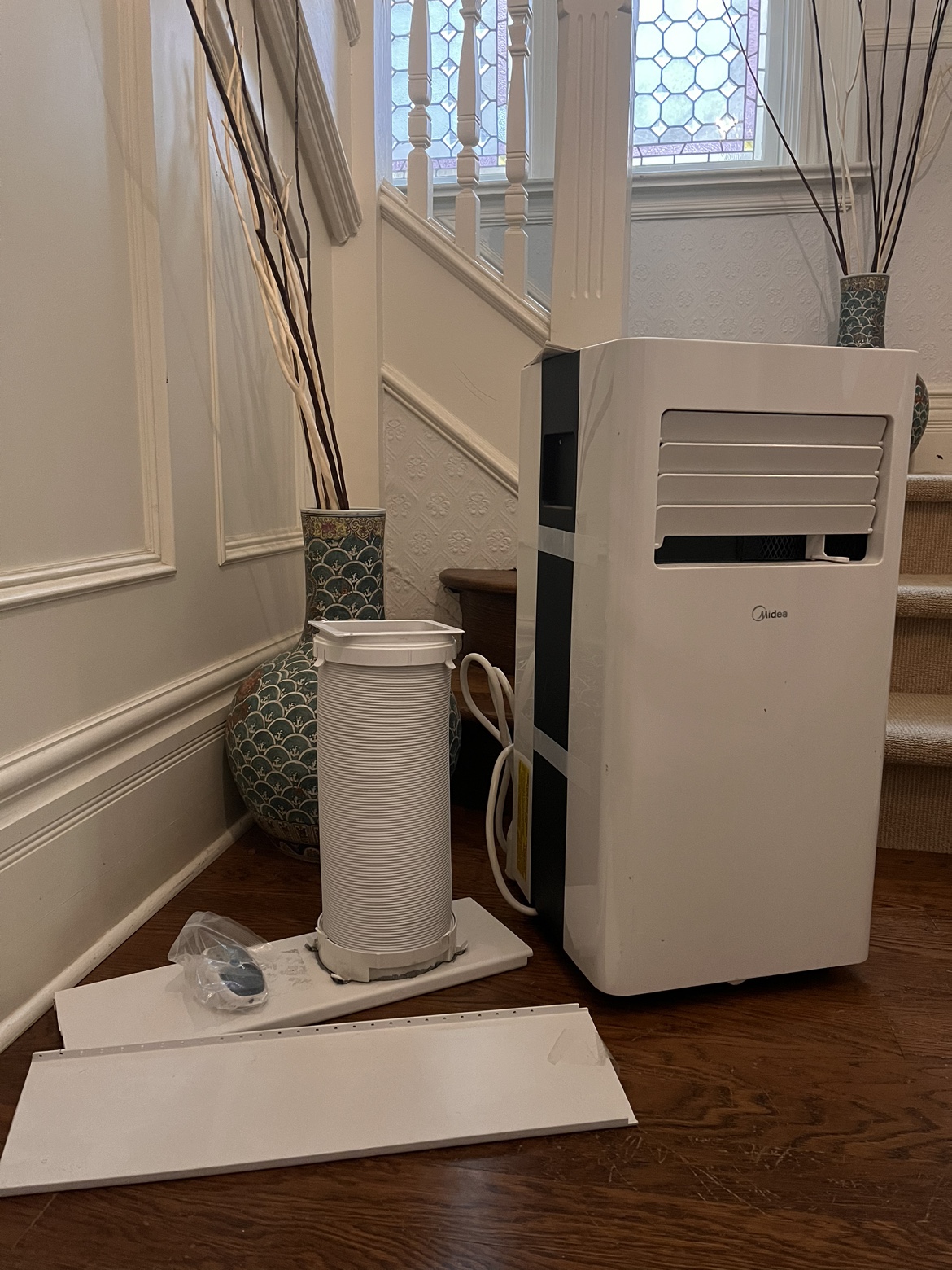 Portable Air Conditioner/dehumidifier