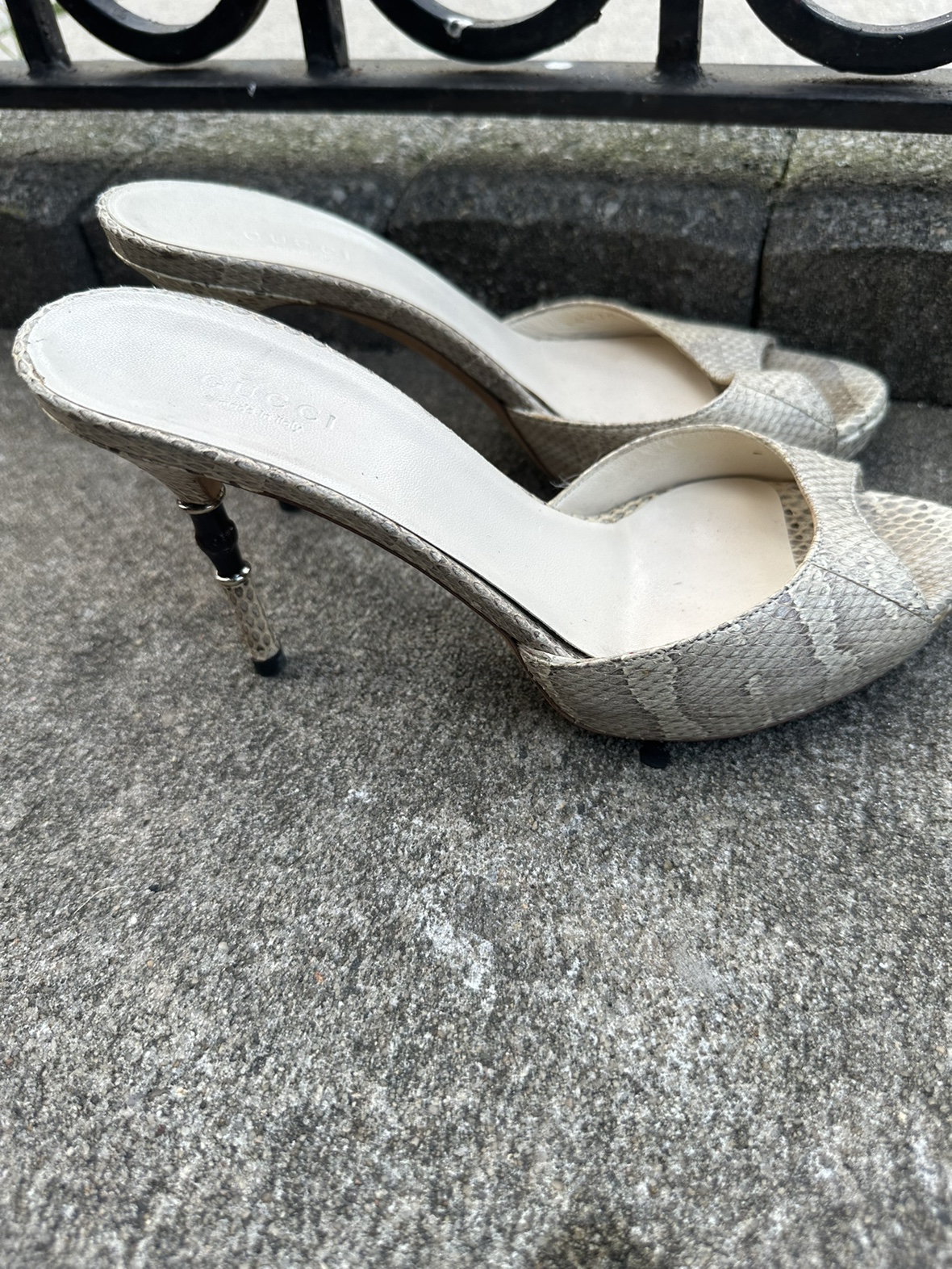 Gucci Snake Skin Heels - photo 2