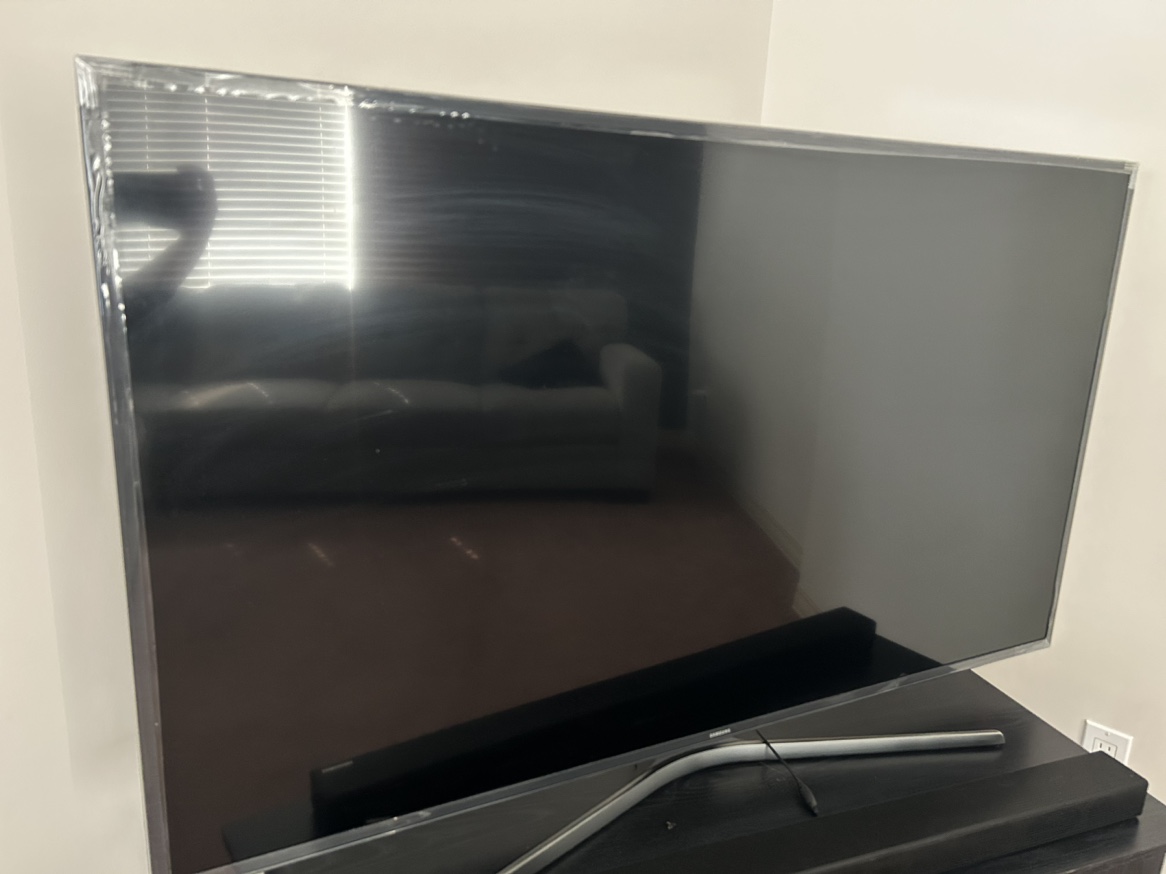 Samsung 55” 4K smart tv