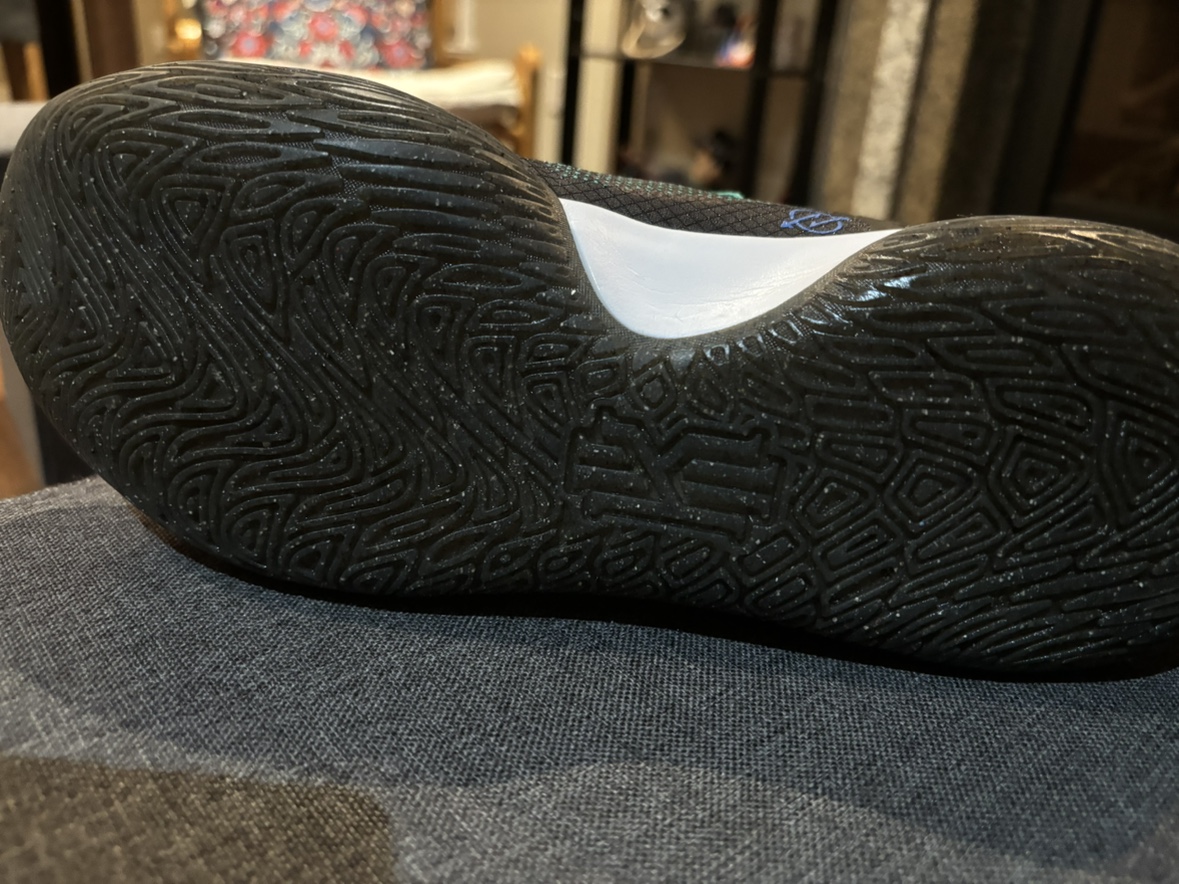 Nike Kyrie Flytrap 5 image indicator(3)