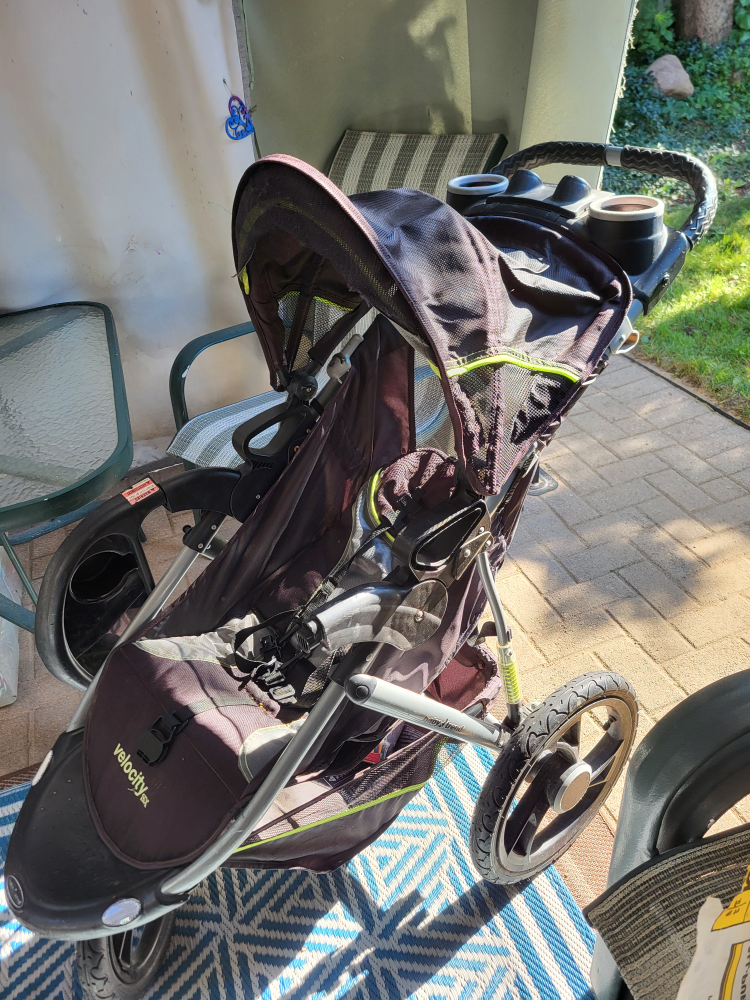 Stroller - photo 3