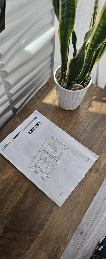 Wood Cabinet with Four Doors image indicator(2)