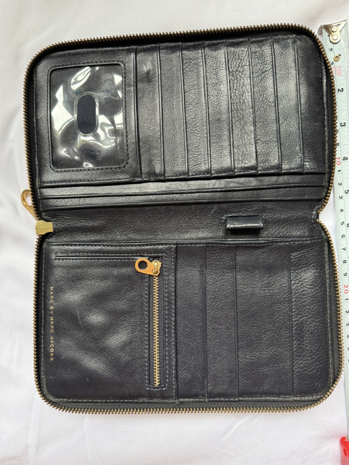 Marc by Marc Jacobs Leather Wallet - photo 2