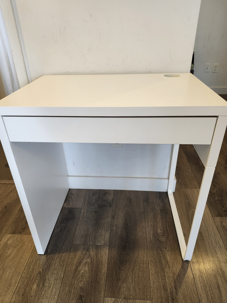Ikea White Desk || Purchased Last Week - photo 2