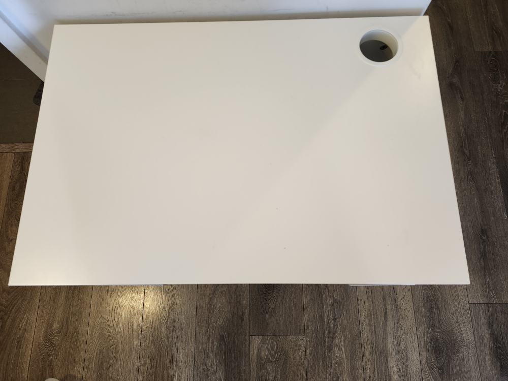Ikea White Desk || Purchased Last Week - photo 3