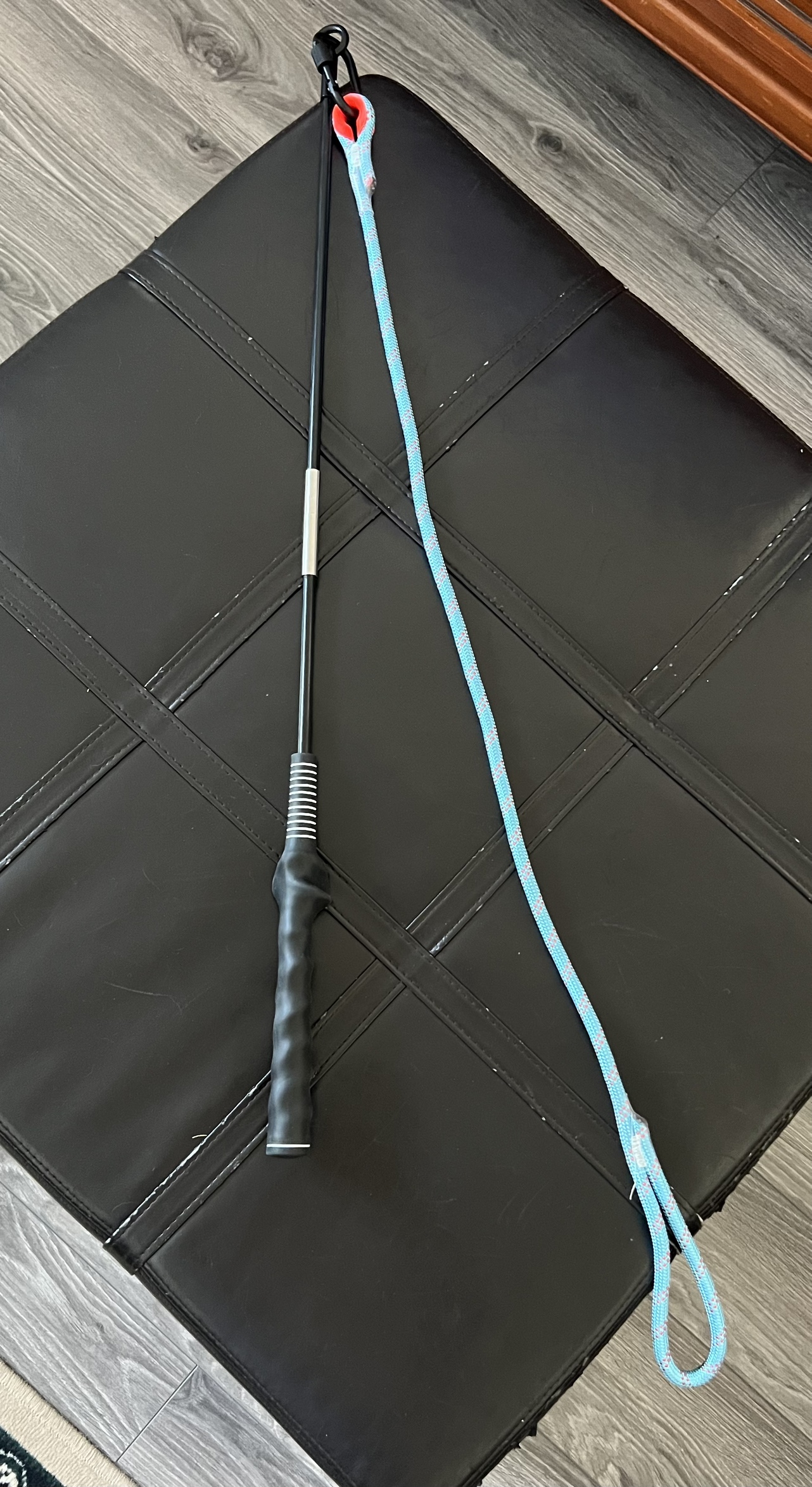 Pup tug of war rod