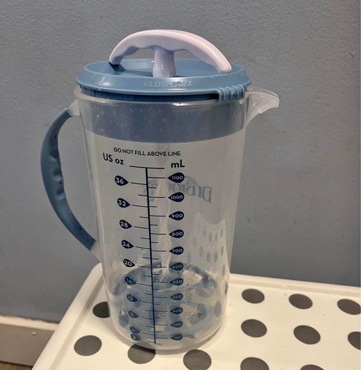 Dr.brown formula mixing pitcher