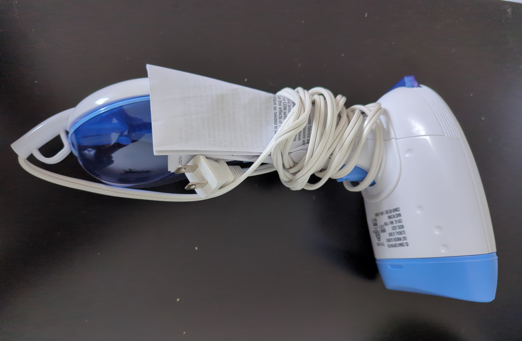 Handheld Fabric Steamer thumbnail