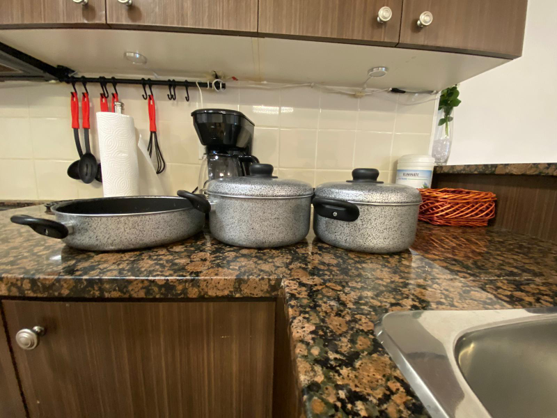 3 Piece Pot and Pan Set thumbnail