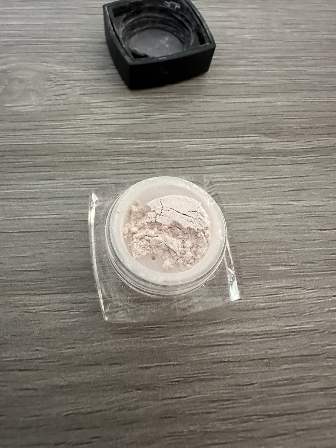 e.l.f. High Definition Undereye Setting Powder - photo 3