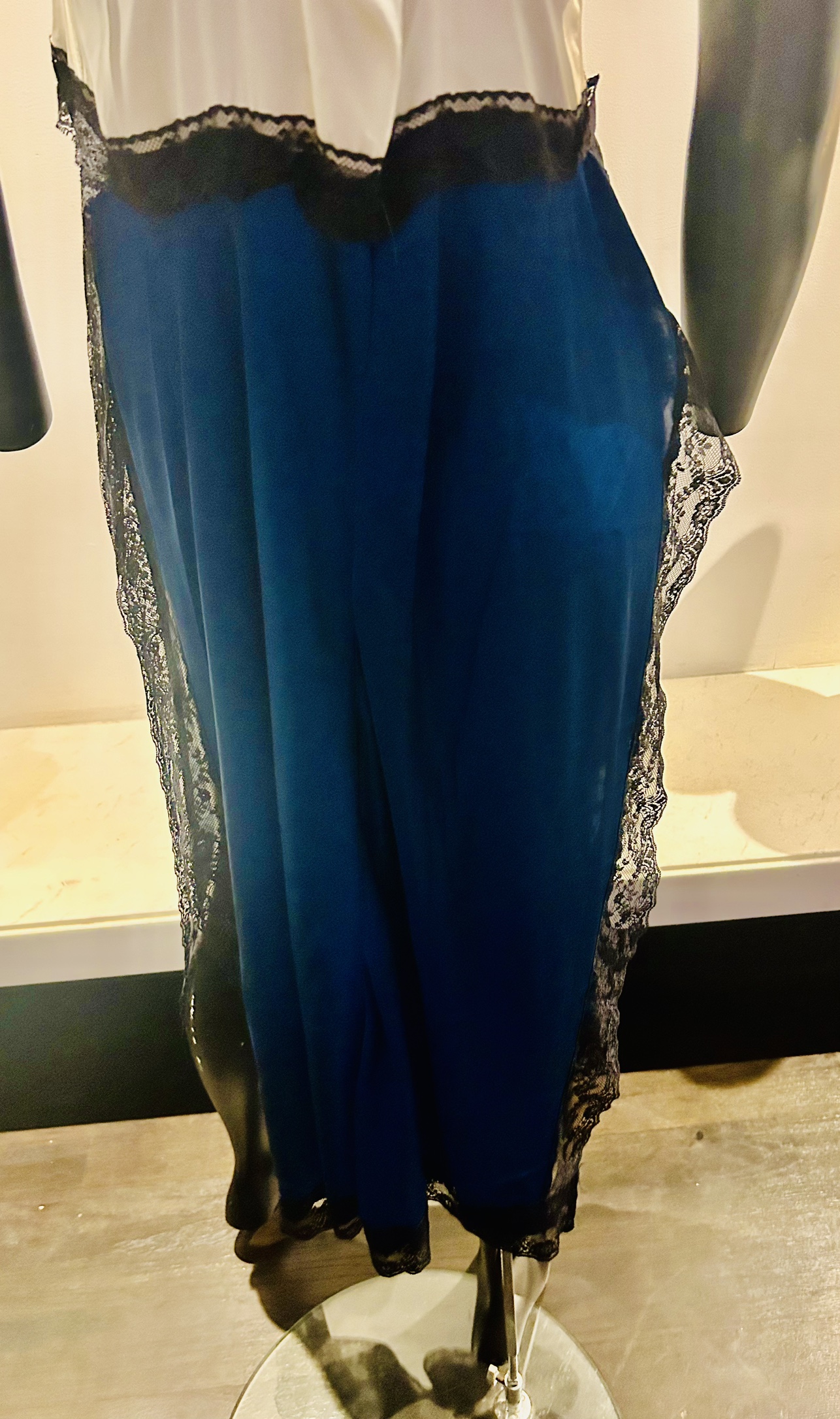 Free people sexy lace trimmed slip dress image indicator(6)