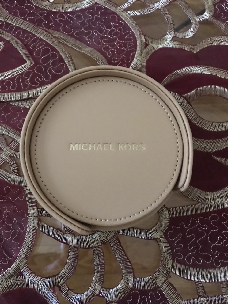Michael Kors Coaster Set image indicator(2)
