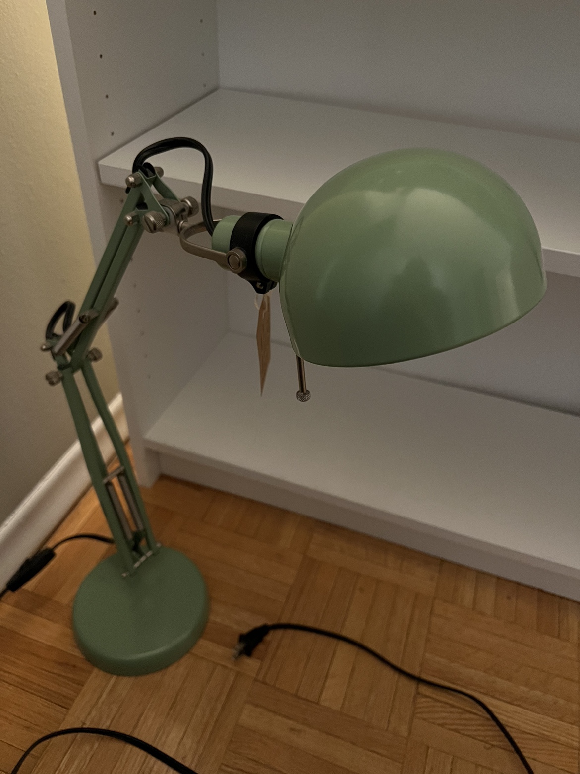 Ike Green Desk Lamp