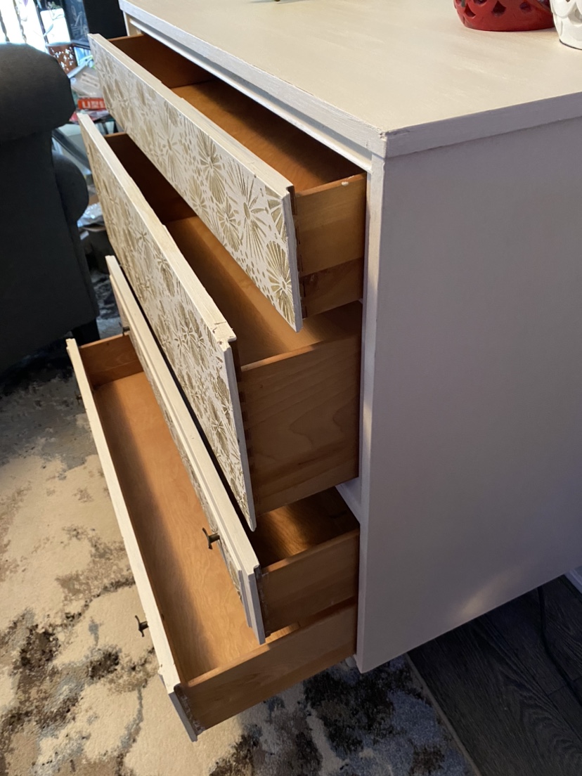 Raw silk painted 4Drawer Dresser with Gold Stencil - photo 4